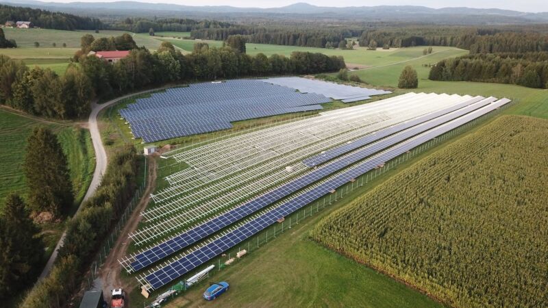 photovoltaic-gd951b982f_1920 photovoltaic-gd951b982f_1920